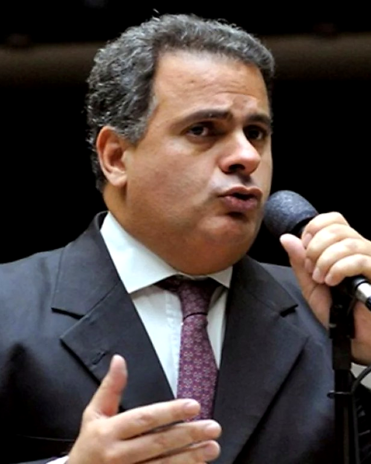 Deputado João Bacelar em atuação no plenário da Câmara
